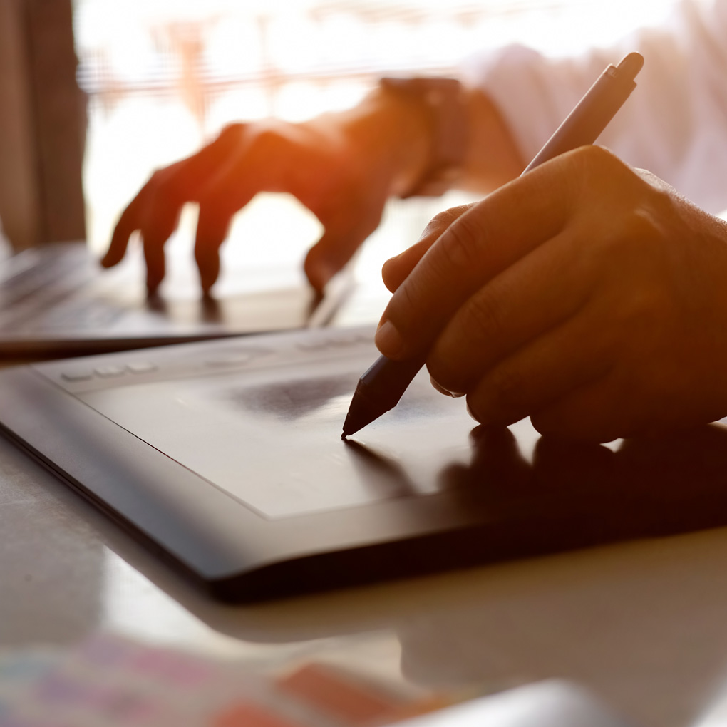 Power-Your-Biotech-Marketing-Arttia-Creative-Extends-Your-In-House-Capabilities--tall-vis-com